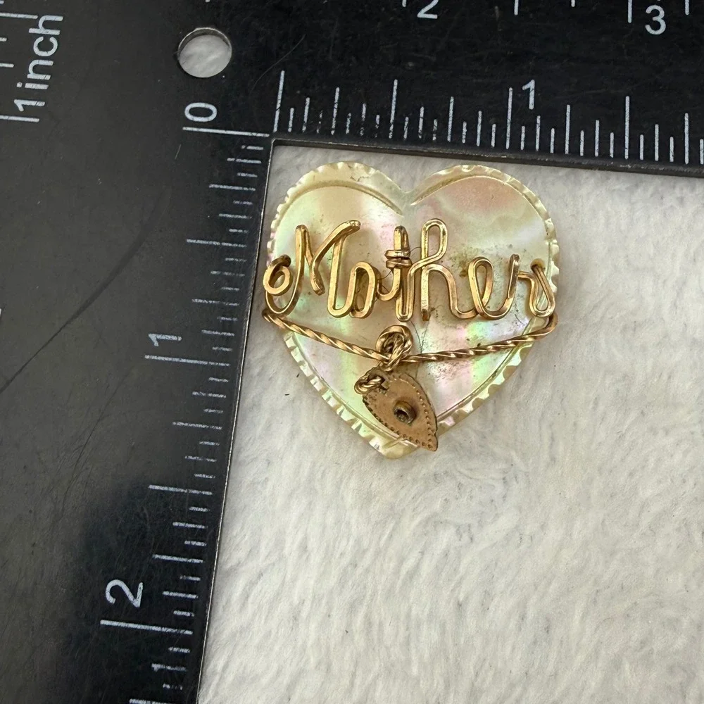 Vintage Mother Brooch Heart Mother of Pearl Gold Tone Sweetheart